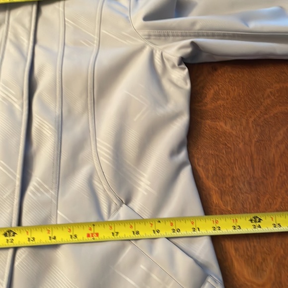 Light Jacket - Picture 8 of 10